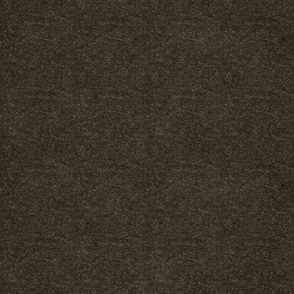G4.024 BRUNETTE